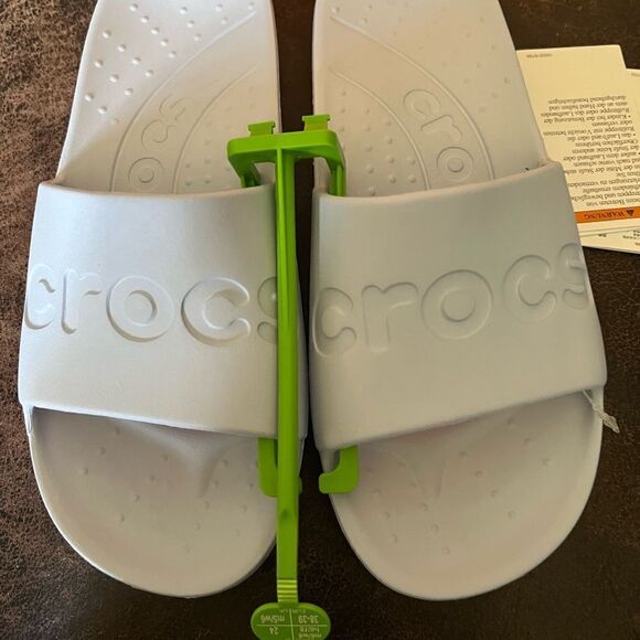 Crocs Slides Pale Blue M6/W8 - Picture 3 of 6